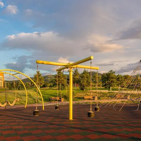 Park & Markovo